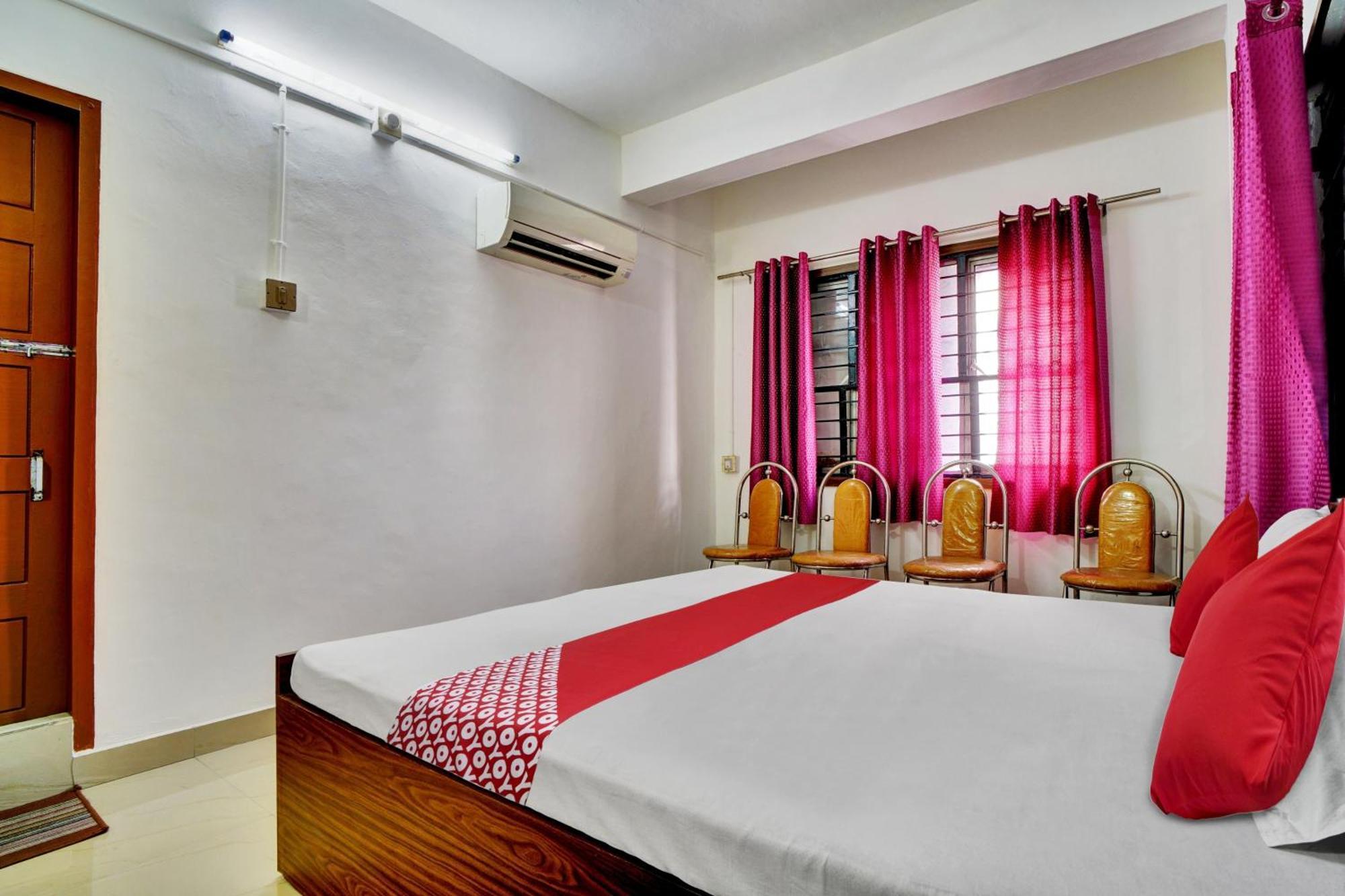 Hotel O Chiyang Hotel Angamaly Exterior photo