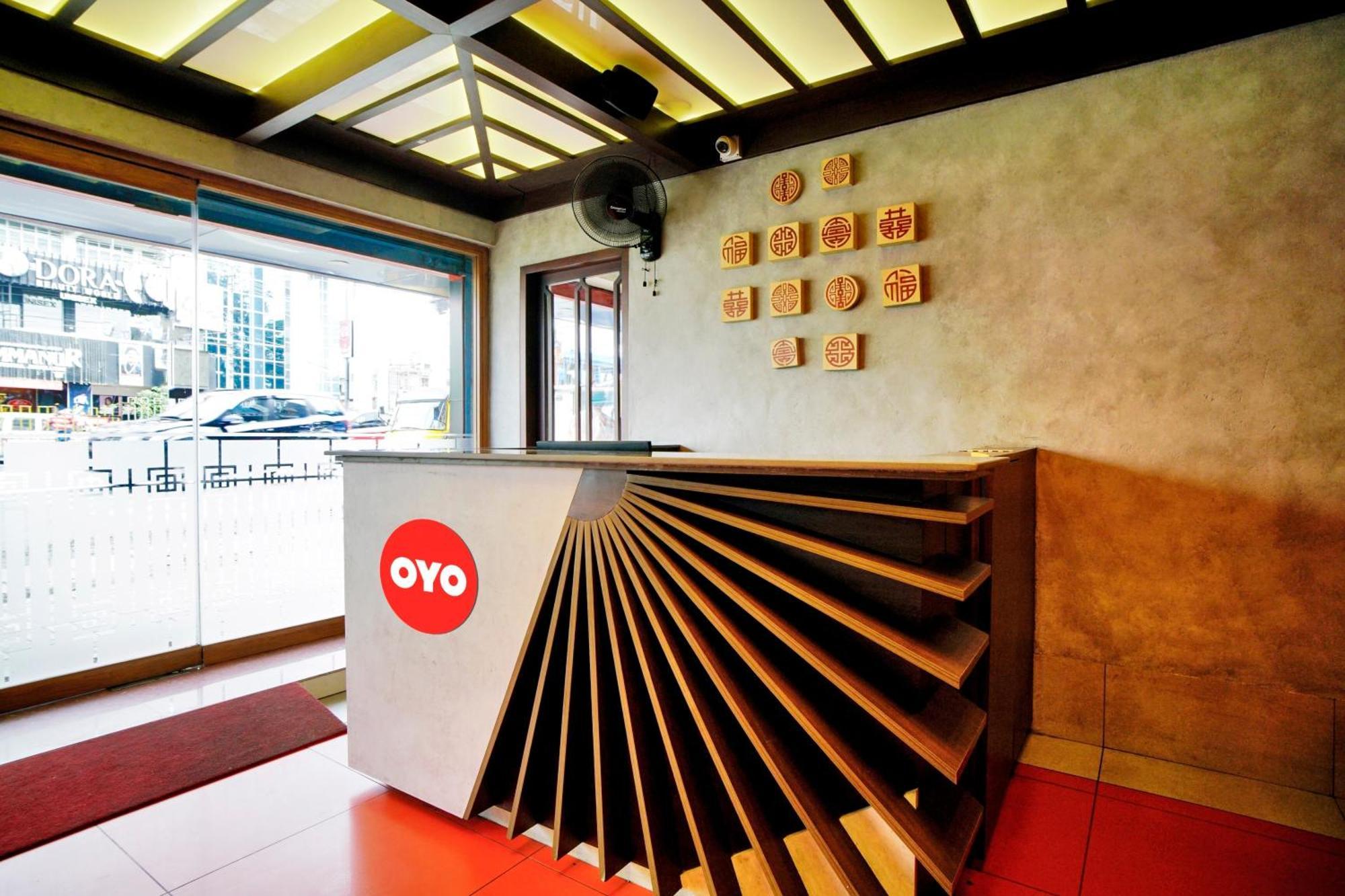 Hotel O Chiyang Hotel Angamaly Exterior photo